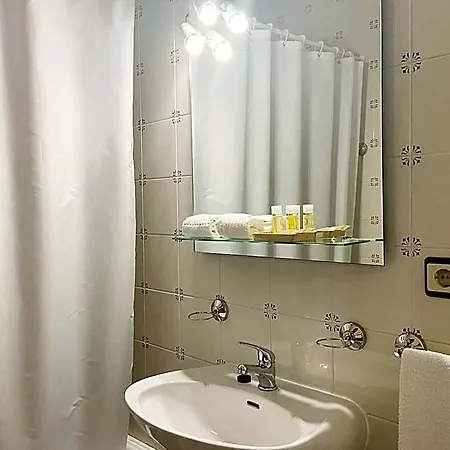 Vinhais Hotel ビニャイシュ