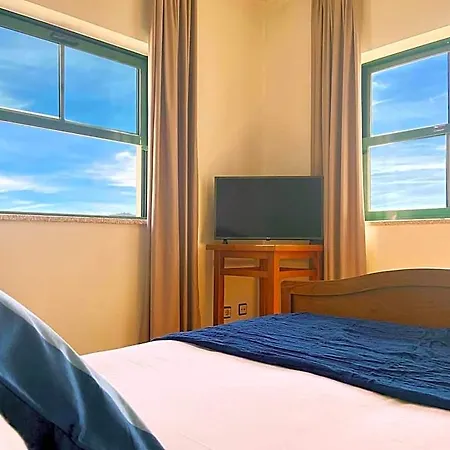 ホテル Vinhais Hotel 2*