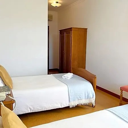 Vinhais Hotel ホテル ビニャイシュ